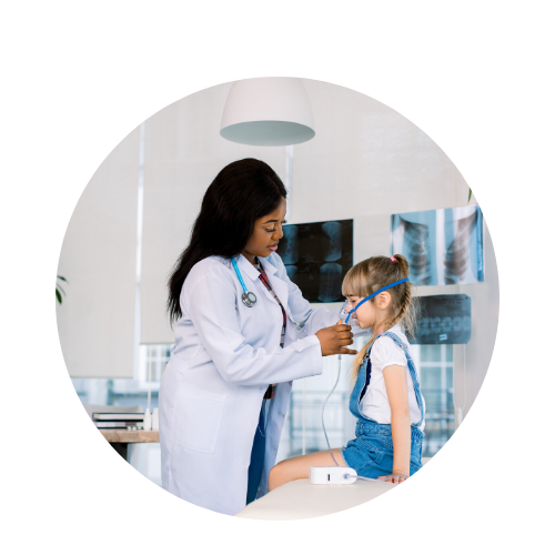 girl receiving breathing treatment from urgent care Brunswick or St. Simons  ERgent Med