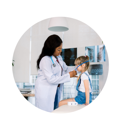 girl receiving breathing treatment from urgent care Brunswick or St. Simons  ERgent Med